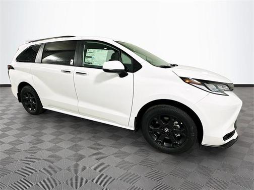 2026 Toyota Sienna 