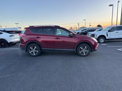 2018 Toyota RAV4 Adventure