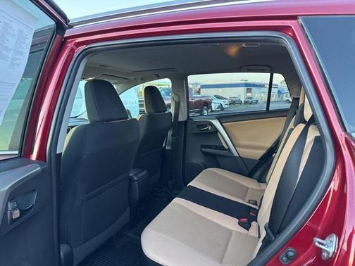 2018 Toyota RAV4 Adventure