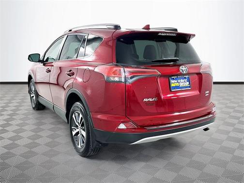 2018 Toyota RAV4 Adventure