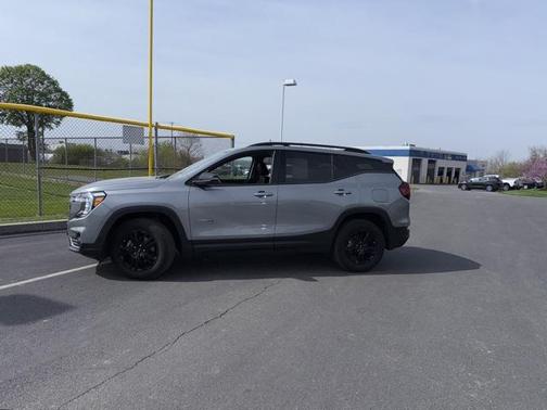 2023 GMC Terrain AWD AT4