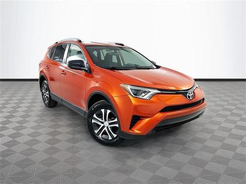 2016 Toyota RAV4 LE