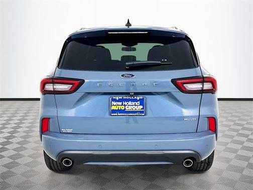 2026 Ford Escape ST-Line Elite