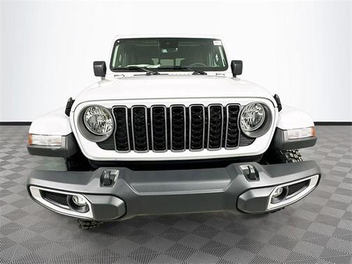 2025 Jeep Gladiator High Tide