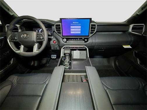 2025 Toyota Tundra Hybrid Platinum