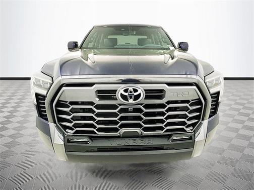 2025 Toyota Tundra Hybrid Platinum
