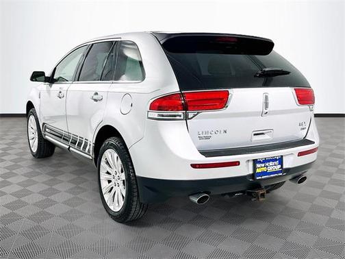 2014 Lincoln MKX Base
