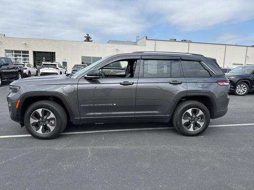 2024 Jeep Grand Cherokee 4xe Base