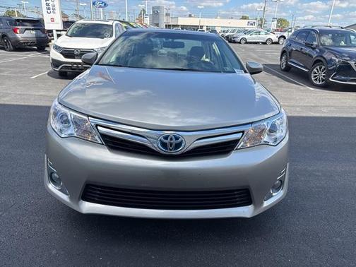 2013 Toyota Camry Hybrid XLE