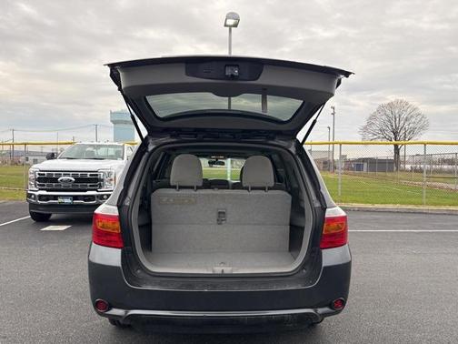 2010 Toyota Highlander SE