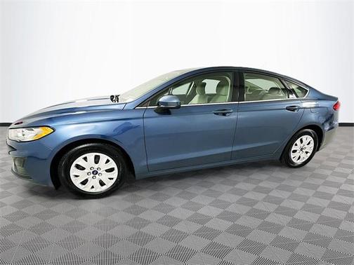 2019 Ford Fusion S