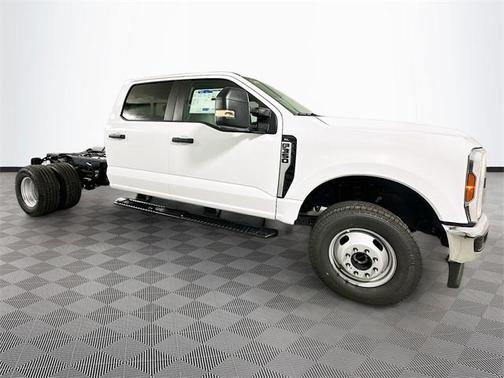 2026 Ford F-350 DRW