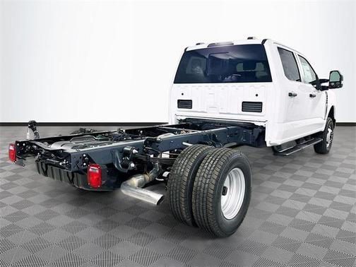 2026 Ford F-350 DRW