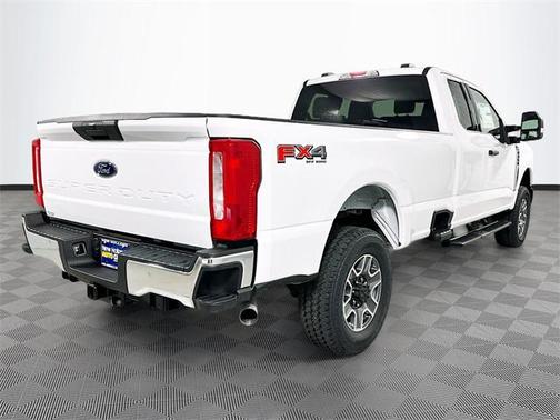 2025 Ford F-350 XLT