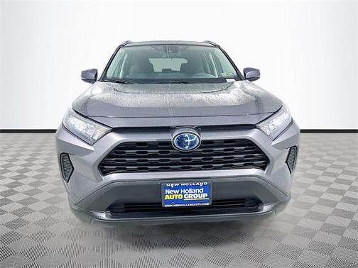 2022 Toyota RAV4 Hybrid LE
