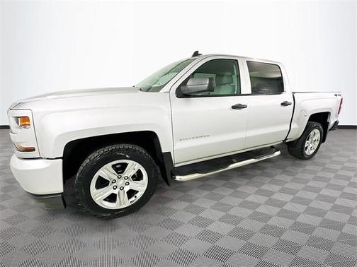2018 Chevrolet Silverado 1500 Custom
