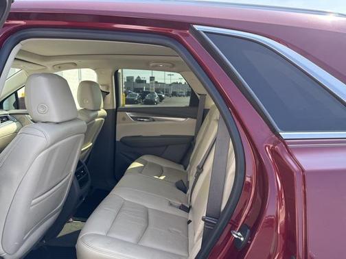 2017 Cadillac XT5 Premium Luxury