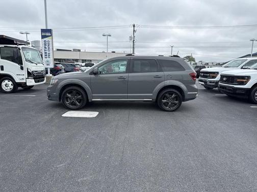 2019 Dodge Journey Crossroad