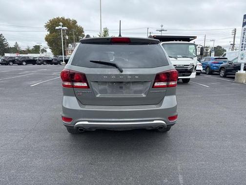 2019 Dodge Journey Crossroad