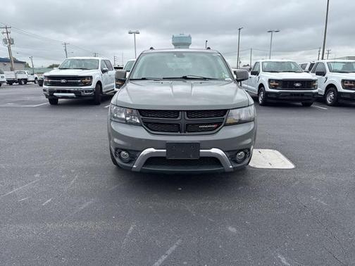 2019 Dodge Journey Crossroad