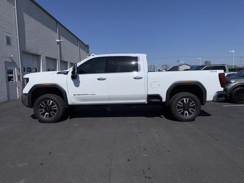 2024 GMC Sierra 3500 SLT