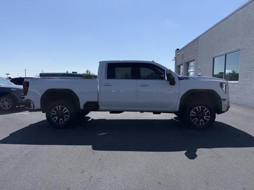 2024 GMC Sierra 3500 SLT