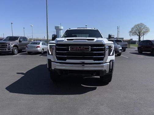 2024 GMC Sierra 3500 SLT