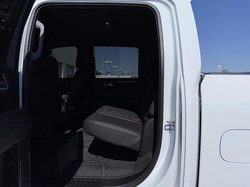 2024 GMC Sierra 3500 SLT