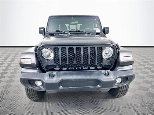 2022 Jeep Gladiator Sport