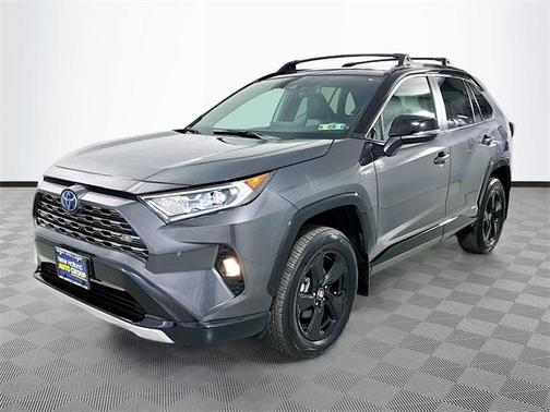 2020 Toyota RAV4 Hybrid SE