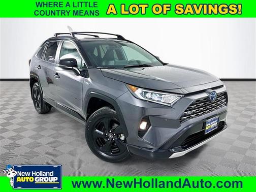2020 Toyota RAV4 Hybrid SE