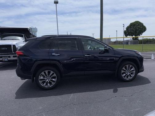 2021 Toyota RAV4 Limited