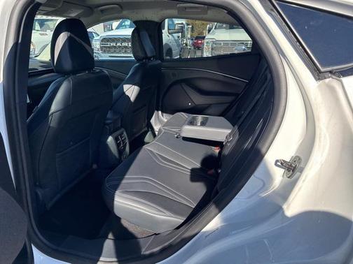 2022 Ford Mustang Mach-E Premium