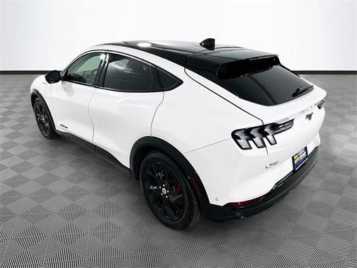 2022 Ford Mustang Mach-E Premium