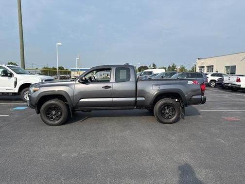 2021 Toyota Tacoma SR