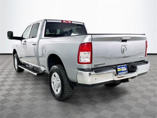 2020 RAM 2500 Big Horn Crew Cab 4X4 6'4' Box