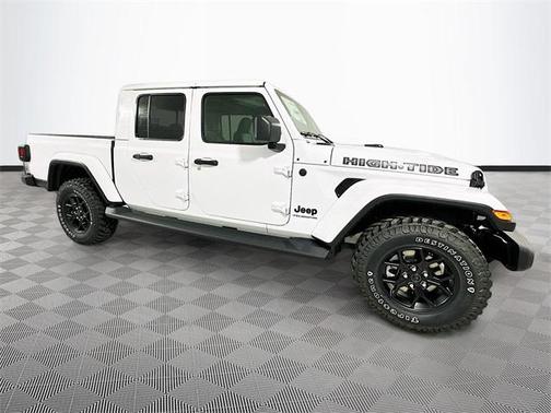 2025 Jeep Gladiator High Tide