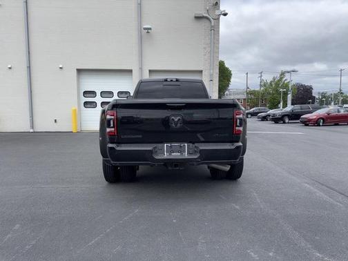 2024 RAM 3500 Laramie Mega Cab 4x4 6'4' Box