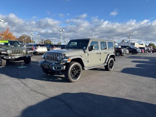 2022 Jeep Wrangler Unlimited 4xe Sahara