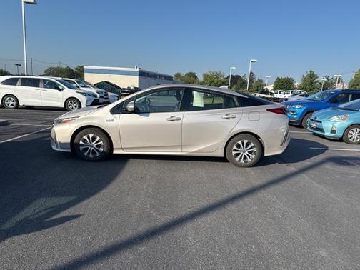 2020 Toyota Prius Prime XLE