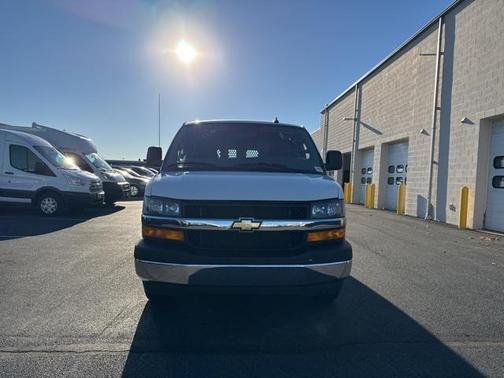 2024 Chevrolet Express 2500 RWD 2500 Regular Wheelbase WT