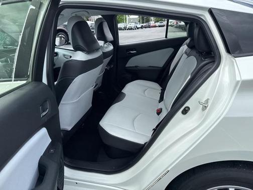 2018 Toyota Prius Four
