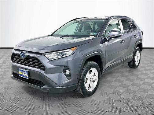 2020 Toyota RAV4 Hybrid XLE