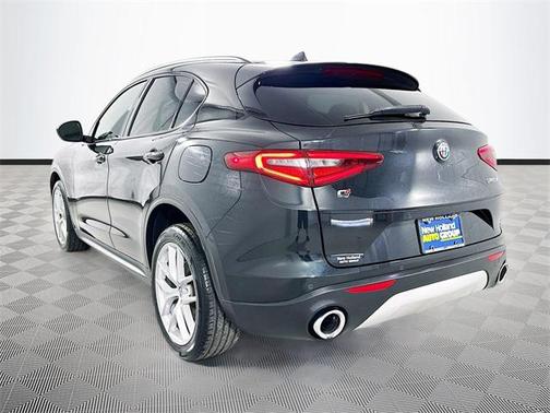 2018 Alfa Romeo Stelvio Ti Sport
