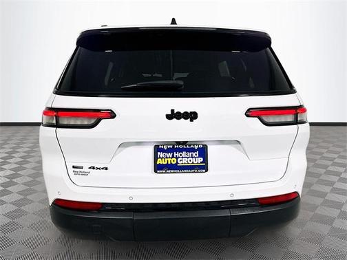 2022 Jeep Grand Cherokee L Altitude