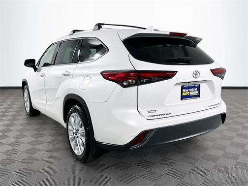 2022 Toyota Highlander Limited