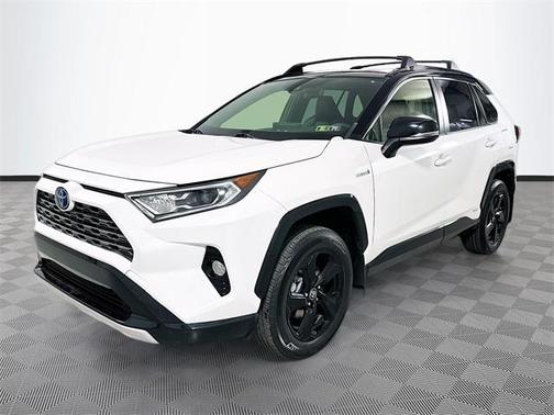 2021 Toyota RAV4 Hybrid SE