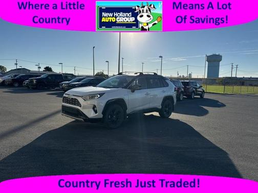 2021 Toyota RAV4 Hybrid SE