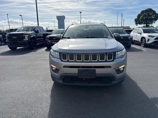 2017 Jeep New Compass Latitude