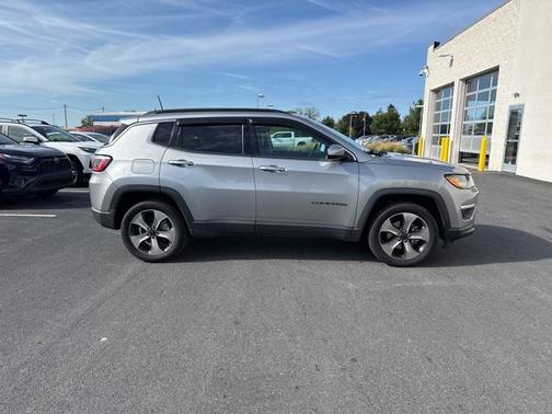 2017 Jeep New Compass Latitude